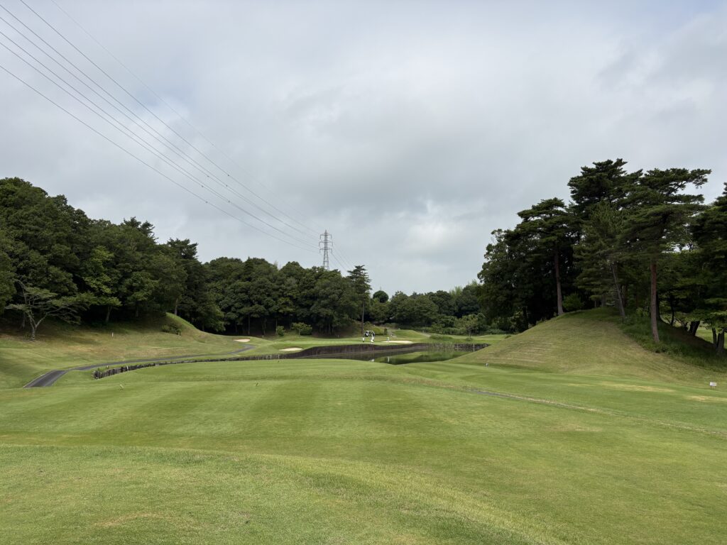 成田ヒルズカントリークラブHole.4